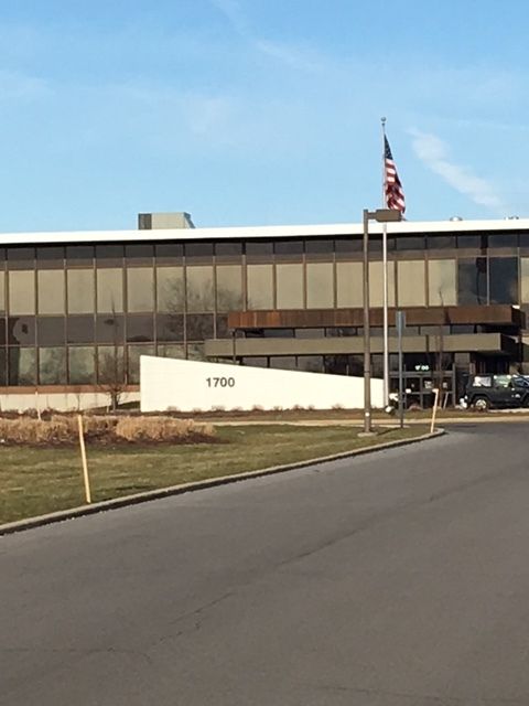 Magnavox Way Corporate Center: 1700 Magnavox Way, Fort Wayne, IN 46804